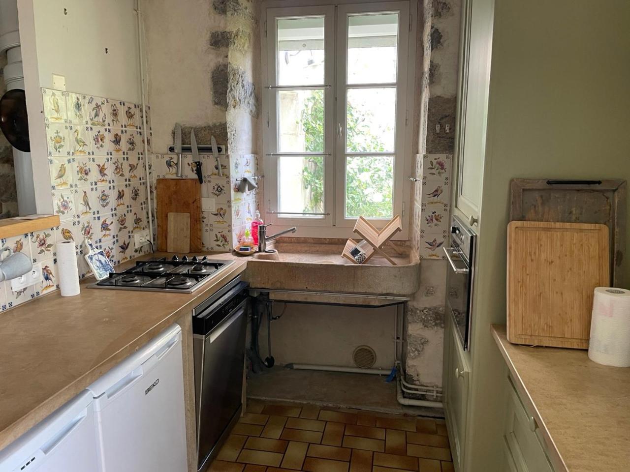 Chez Katia Ξενοδοχείο Semur-en-Auxois Εξωτερικό φωτογραφία